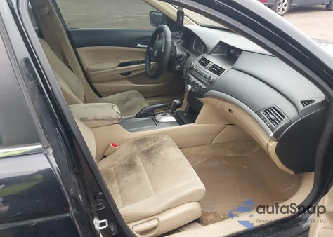 2012 Honda Accord 2.4 Lx z USA, uszkodzony, nr VIN 1HGCP2F31CA062402